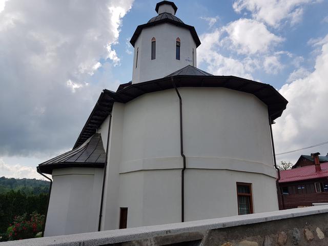 Biserica Sfântul Ioan Botezătorul din Văideeni